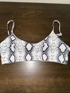 SHEIN white and Gray Snake Print Bikini Top